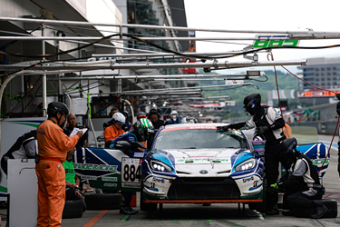 SHADE RACING 884号車 GR86