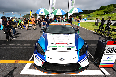 SHADE RACING 884号車 GR86