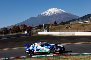 SHADE RACING 885号車 GR Supra GT4 EVO2