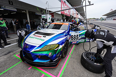 SHADE RACING 885号車 GR Supra GT4 EVO2