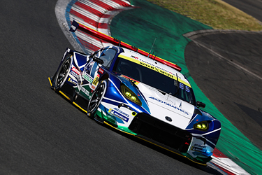 走行中のGT300 &frasl; GR86 GT