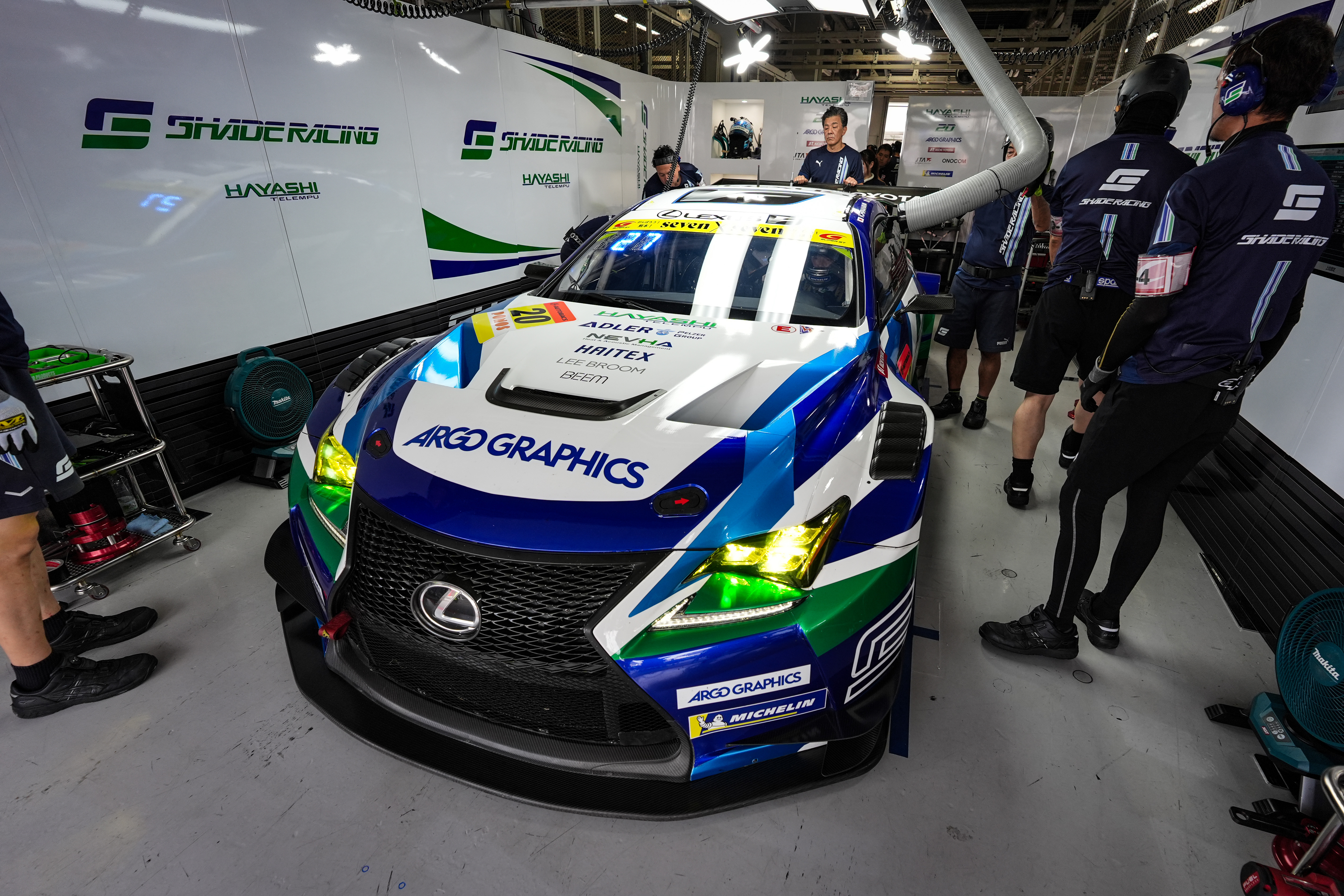 GT300 &frasl; RC F GT3