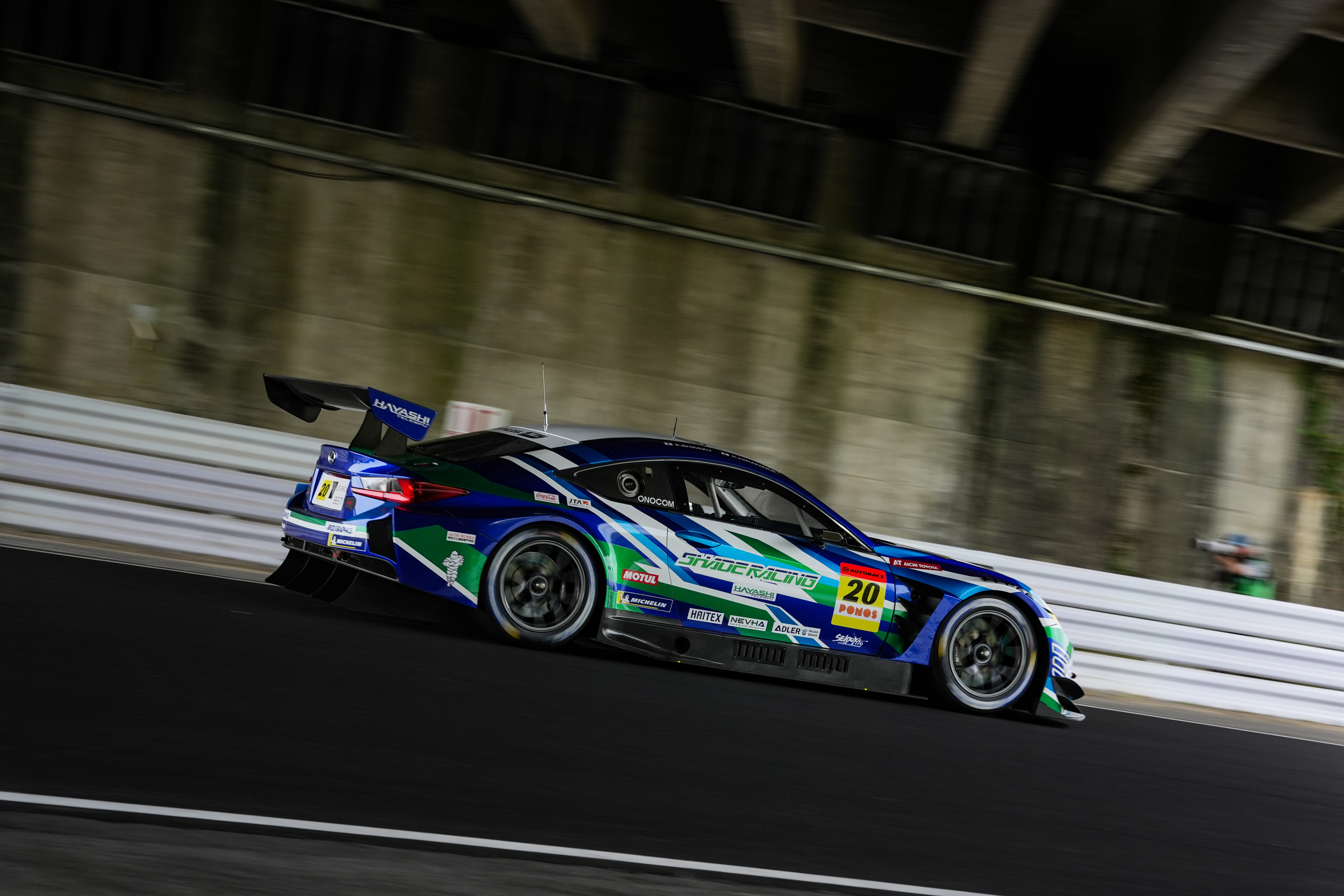 GT300 &frasl; RC F GT3